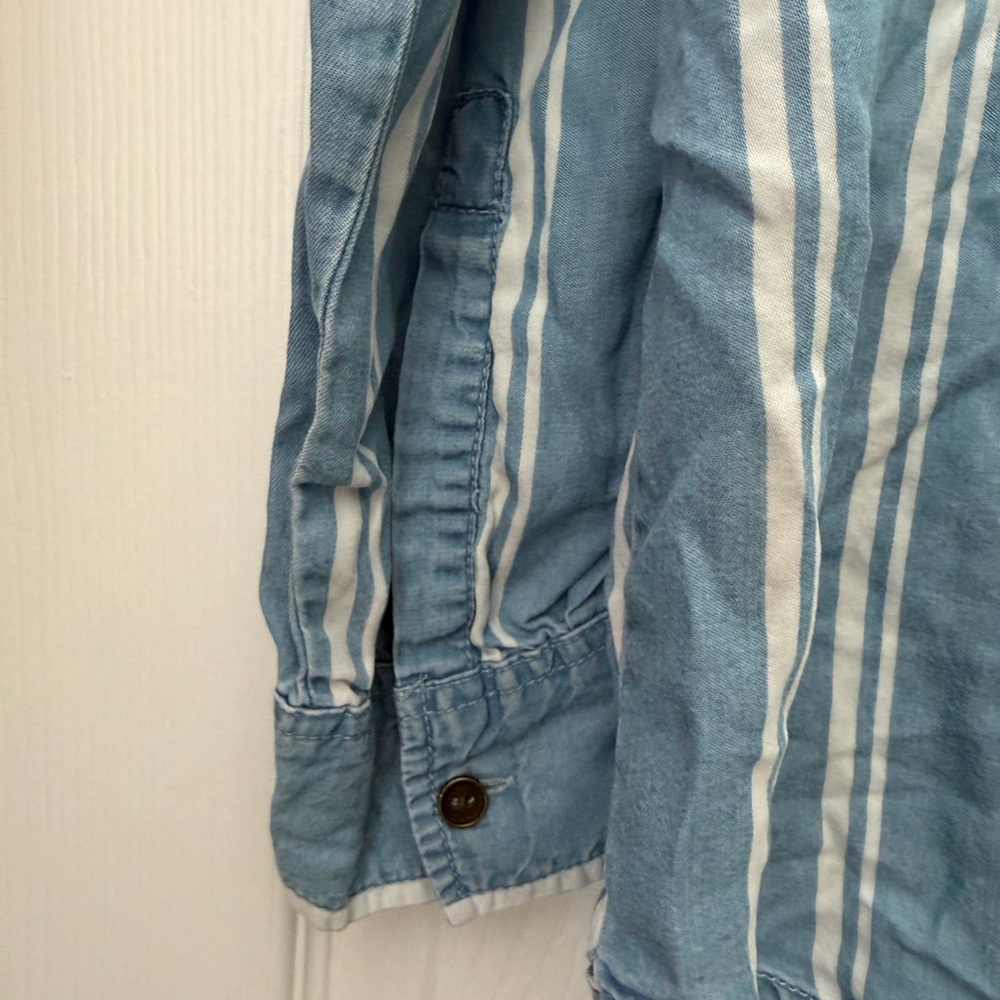 Striped Top - Picture 2 of 6